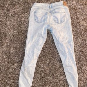 Light cropped jeans
